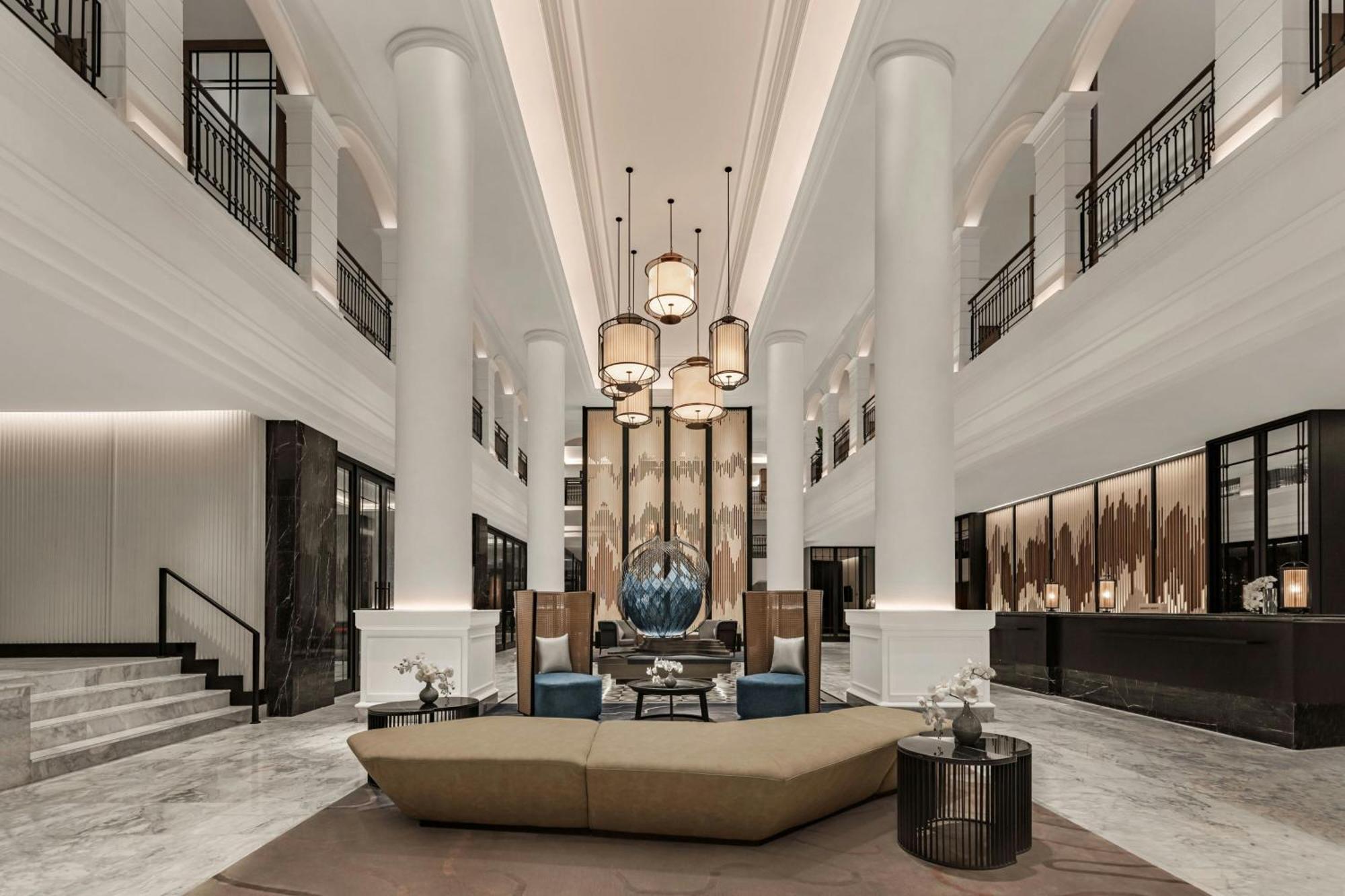 Courtyard By Marriott Phuket Town Hotell Exteriör bild