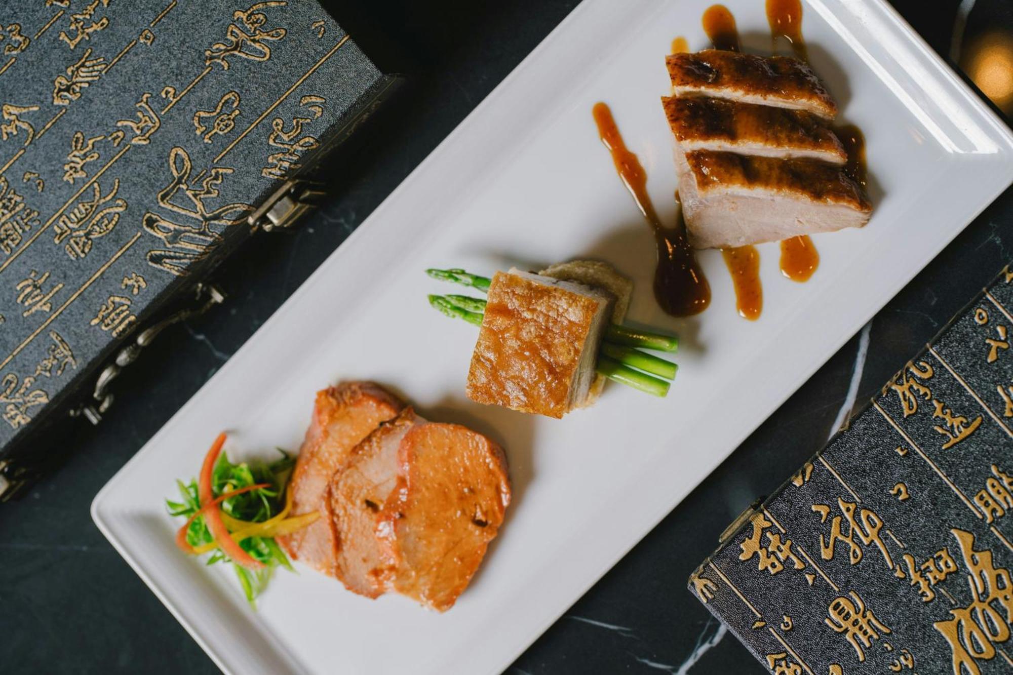 Courtyard By Marriott Phuket Town Hotell Exteriör bild